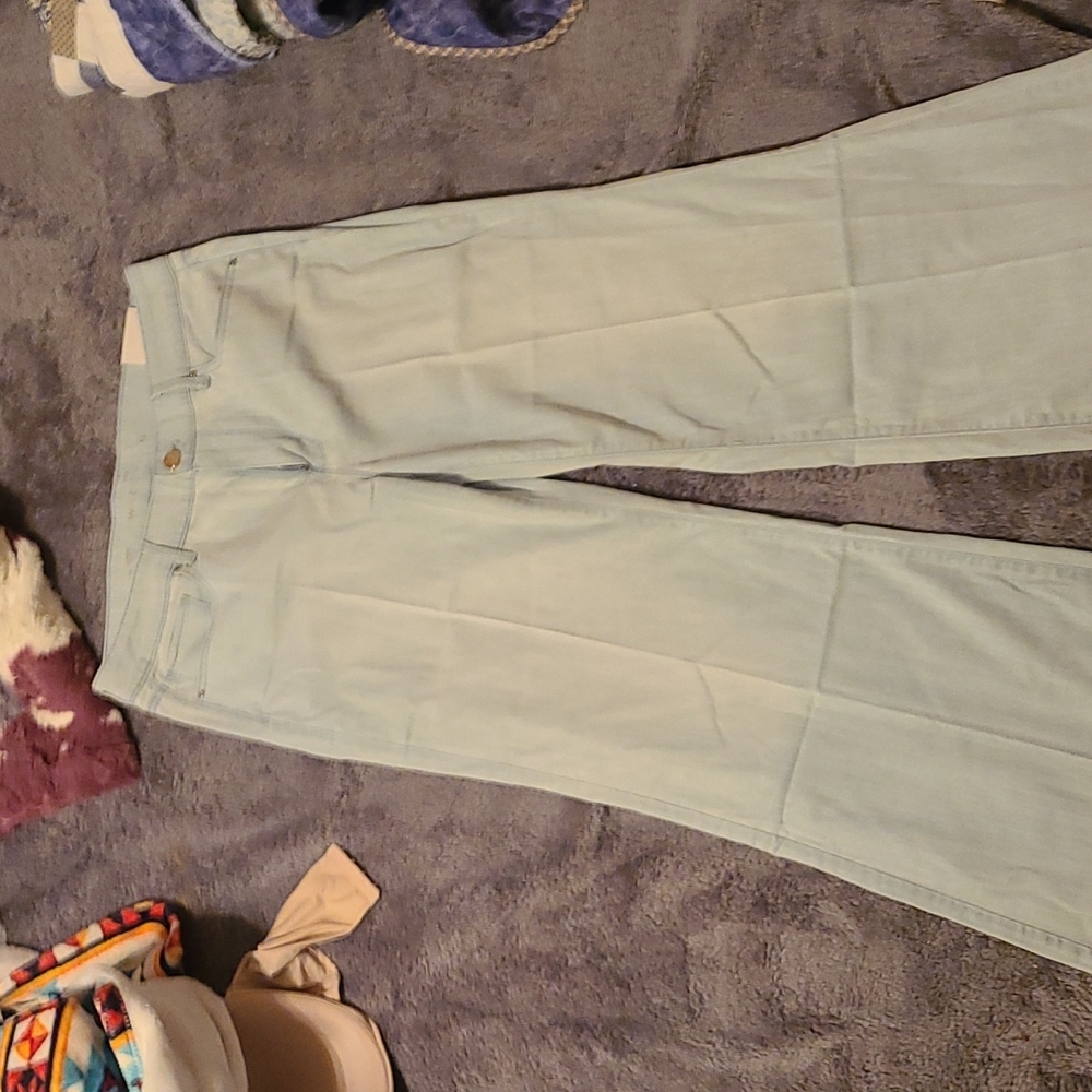 Woman's pants